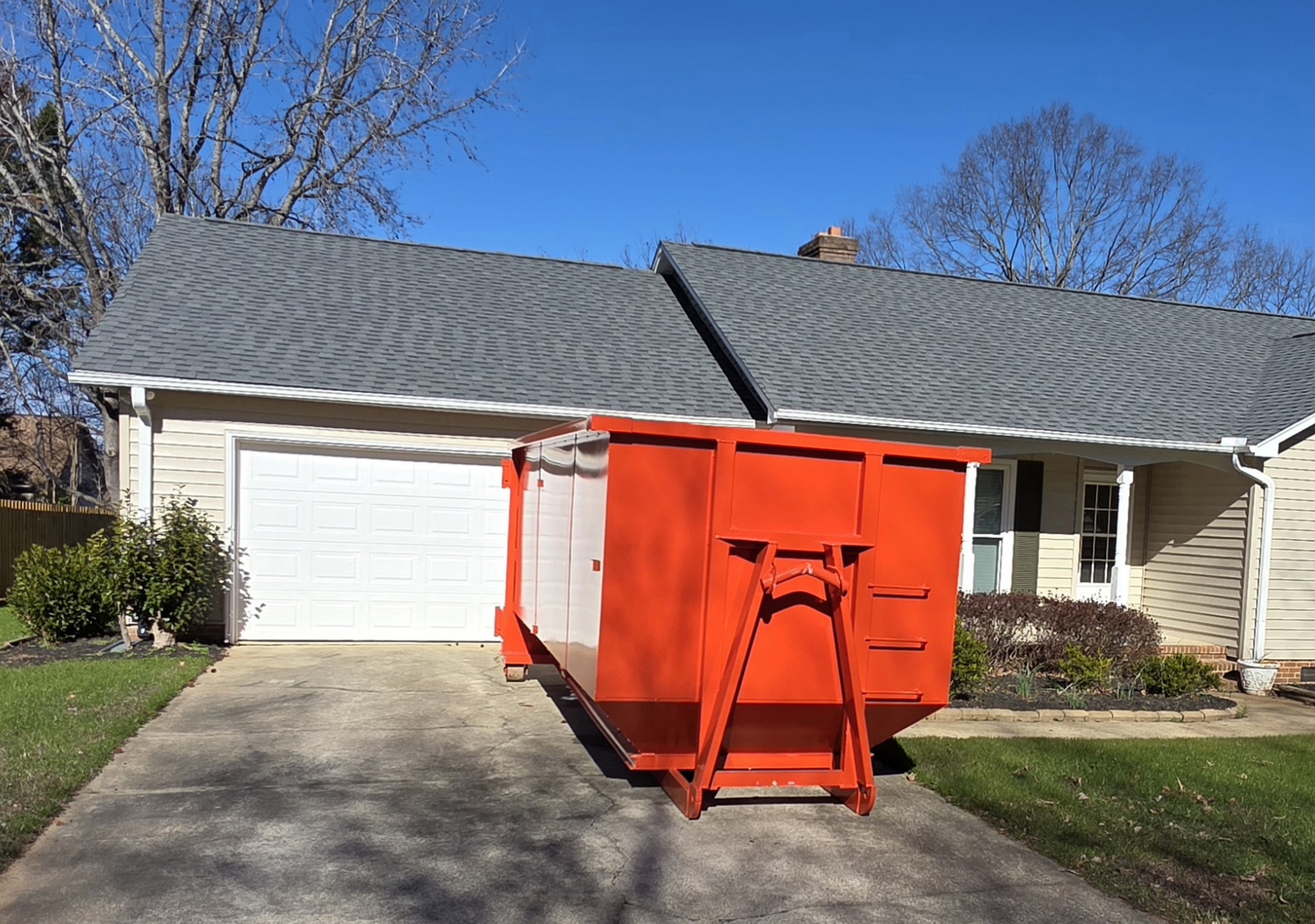 Residential 30 yard cleanout dumpster rental